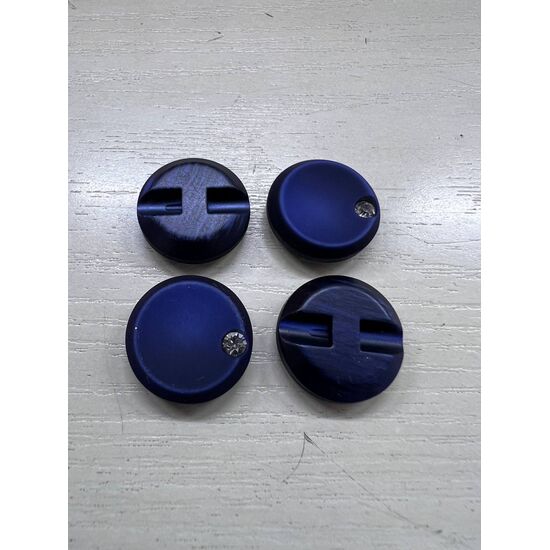 photo_5217833378978592471_y