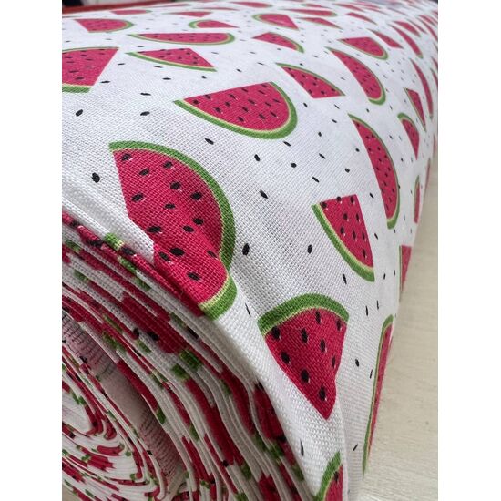 photo_5305466676210432149_y