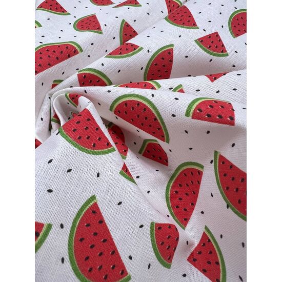 photo_5296391178385754529_y