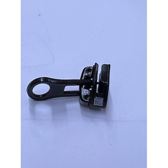 photo_5325865494537506228_y